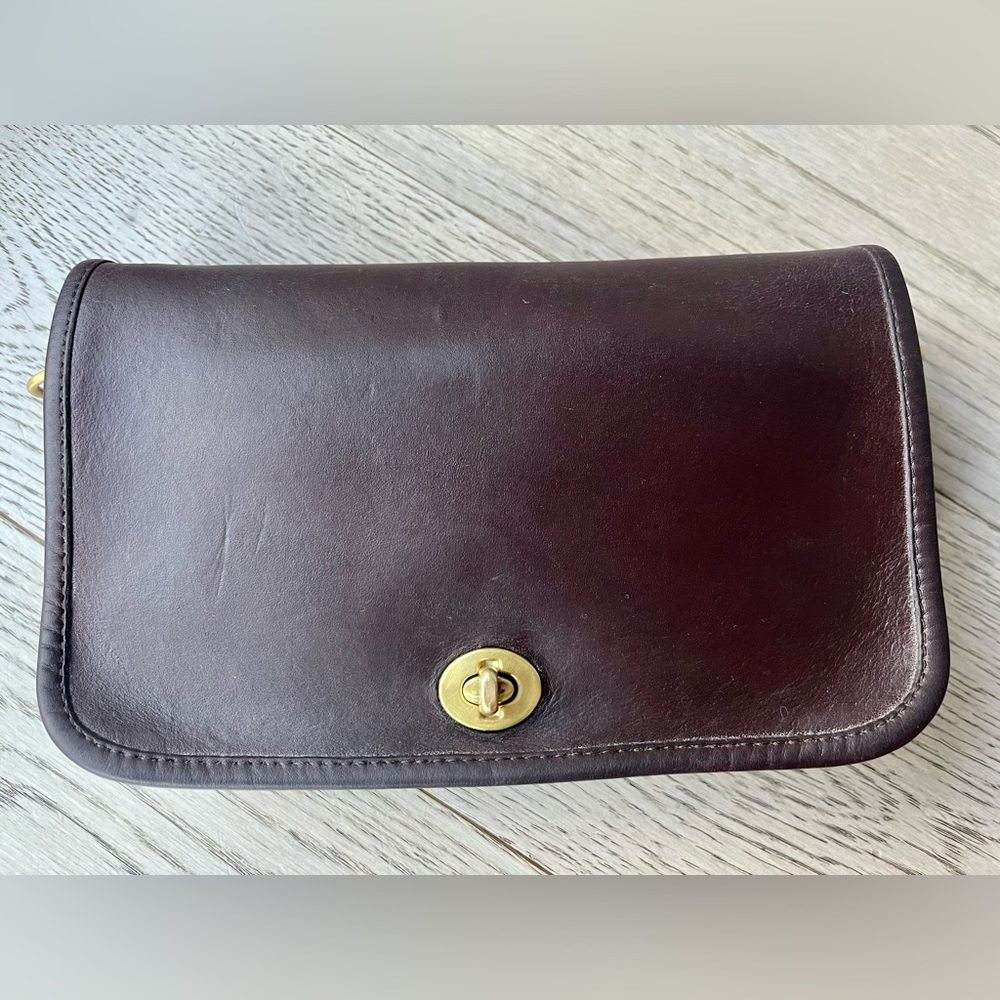 Vintage Coach Burgundy pocket purse